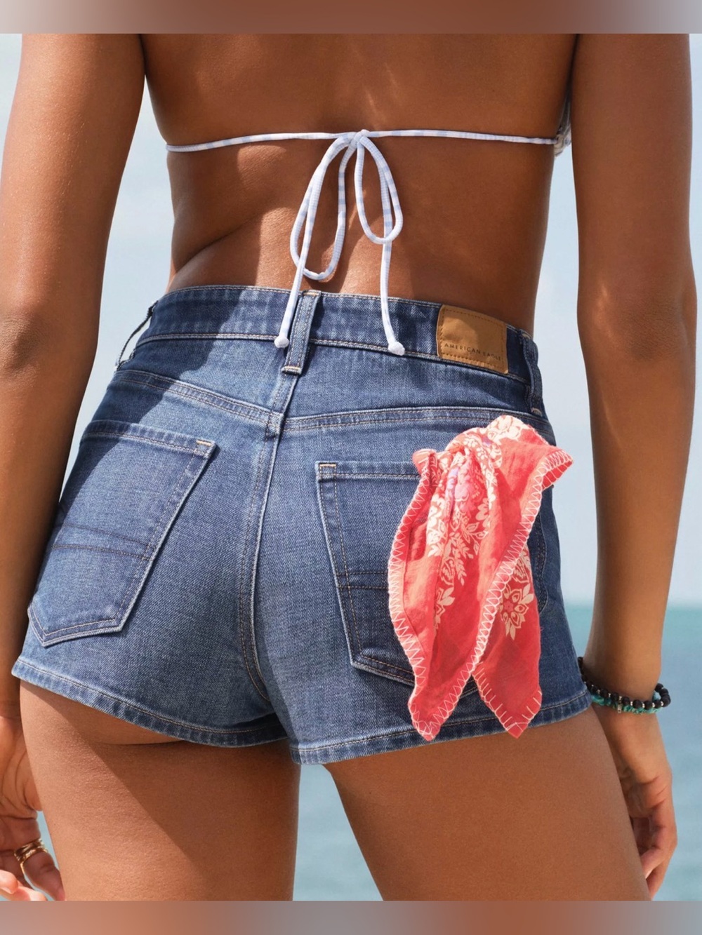 American Eagle AE Stretch Super High-Waisted Cheeky Shorts Women’s Size 8 NEW
